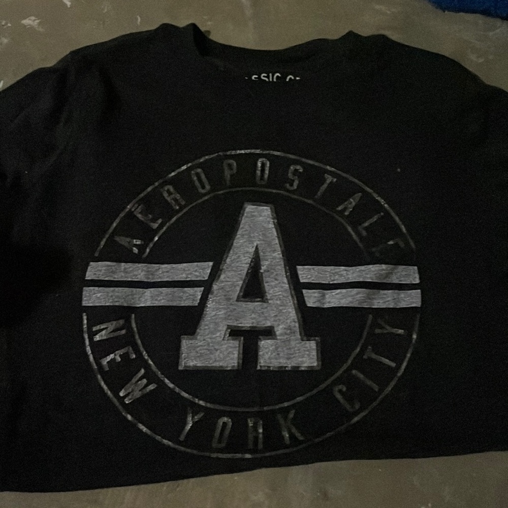 Grey Aeropostale tee